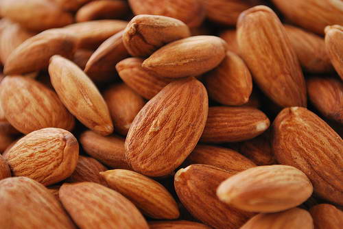 Almonds Effective Diet Foods