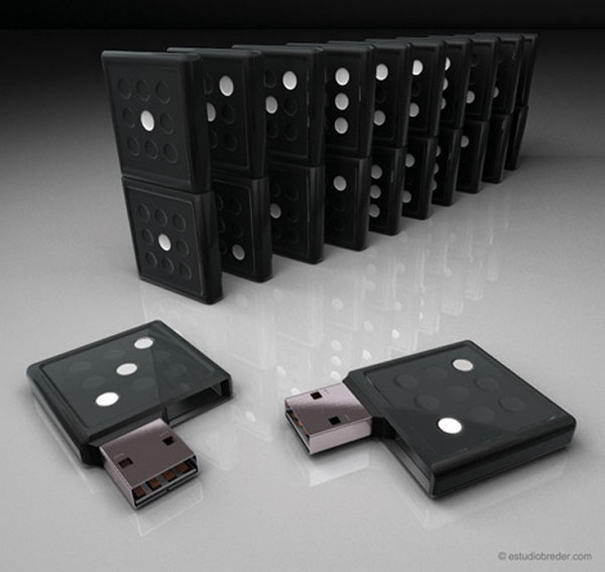 Domino USB Drive
