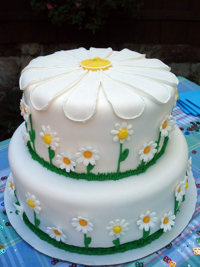 10 Most Beautiful Birthday Cakes That Are Almost Too Good To Eat