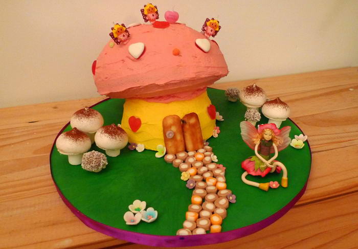 Birthday Cakes Mushroom Cake by foilman