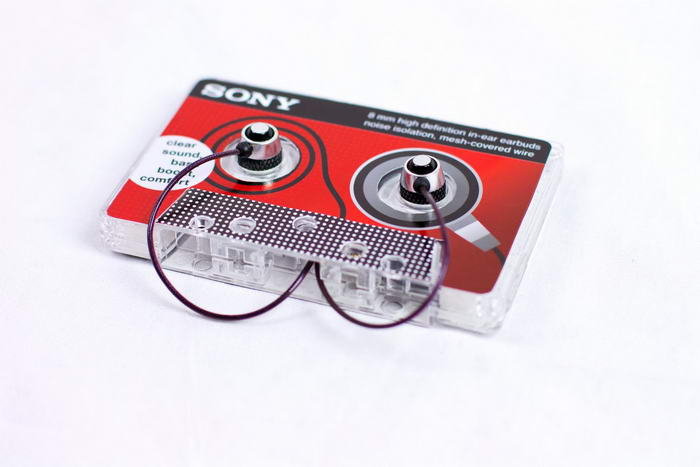 Sony Earbuds Cassette (1)