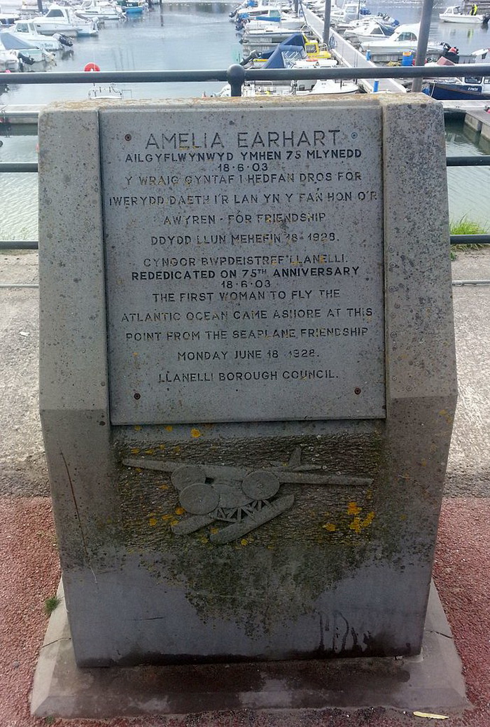 Amelia Earhart Commemoration Stone