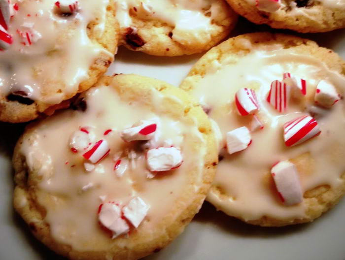 Peppermint Chocolate Chip Sugar Cookies