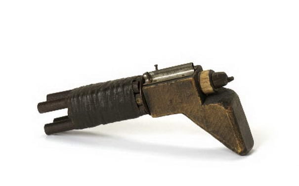 Four Shot Pistol