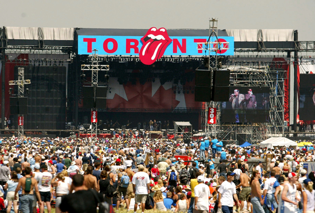 Toronto SARS Benefit (2003) - Most Crowded Music Concert in History - Most Crowded Music Concerts