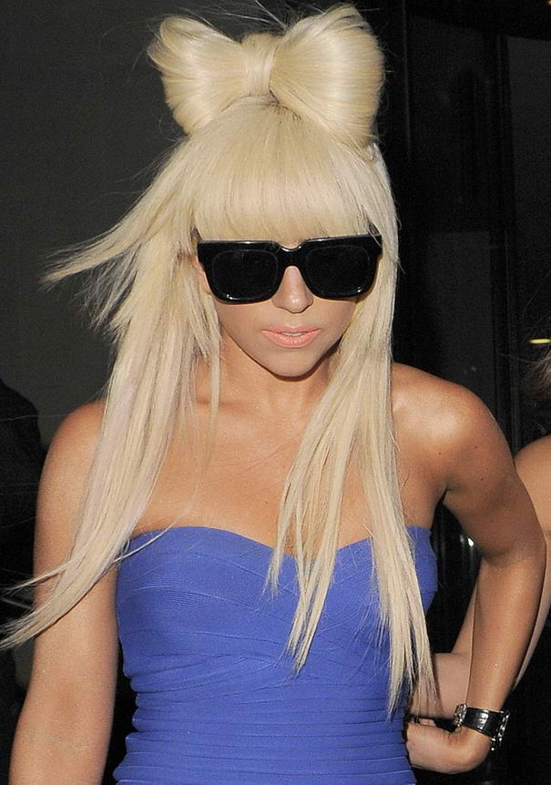 Lady Gaga Bow