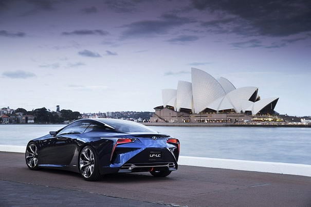 Lexus LF-LC Hybrid Concept (1)