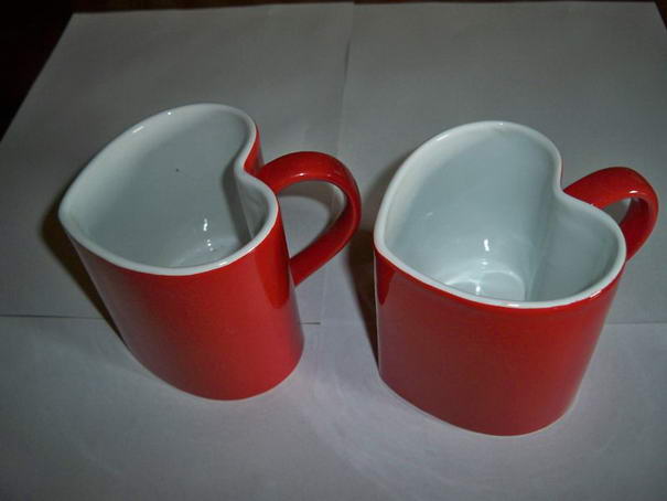 Red Heart Shaped Lovers Special Glazed Ceramic Mugs
