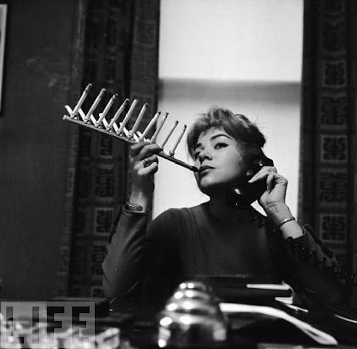 Cigarette Pack Holder