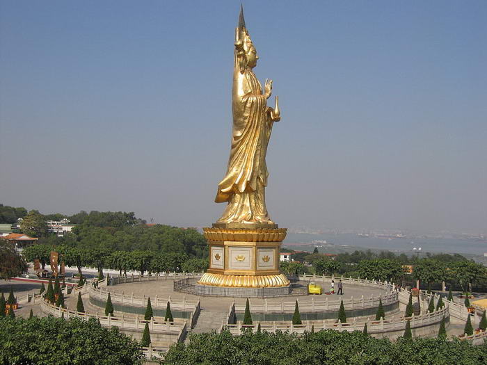 Qianshou Qianyan Guanyin of Weishan