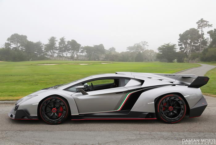 Lamborghini Veneno Roadster