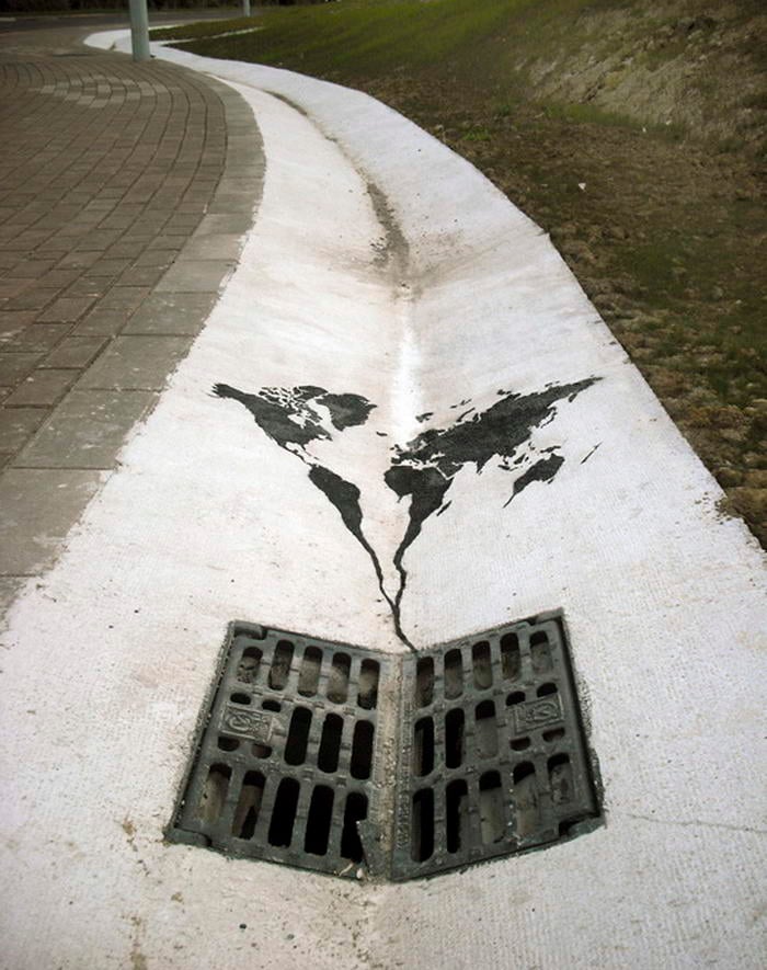 Stain - Impressive Street Art Examples