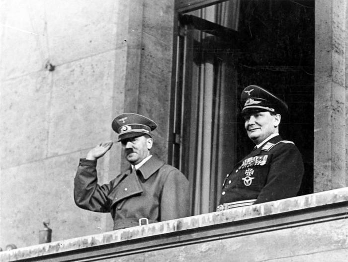 Adolf Hitler und Hermann Goring