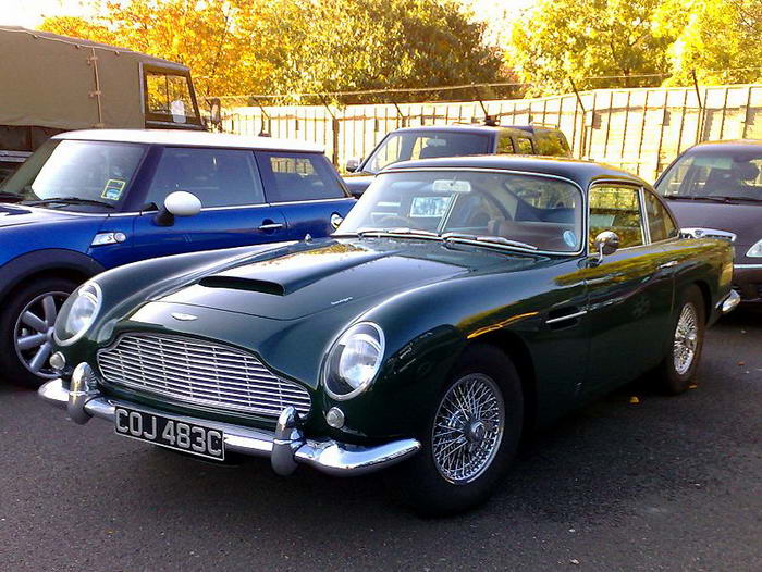 Aston Martin DB5 - Stylish Classic Cars