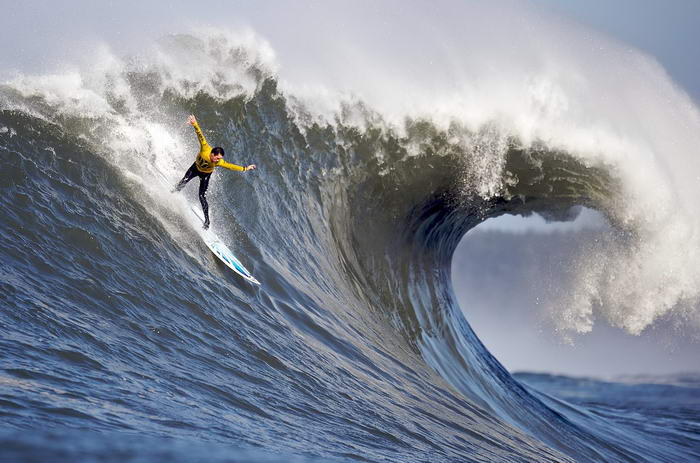 Surf em ondas grandes