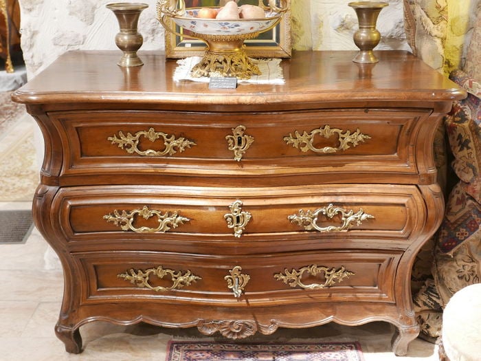 Commode tombeau