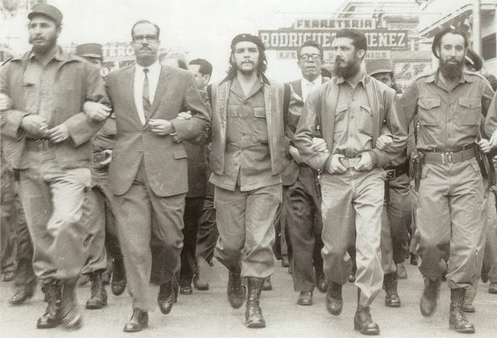 Fidel with Che