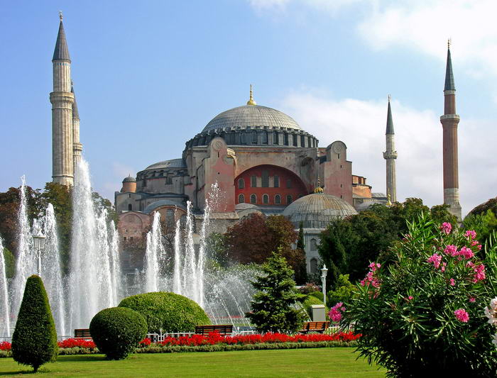 Istanbul - Fascinating Cities