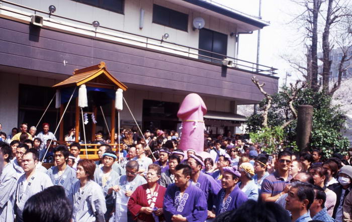 kanamara-matsuri
