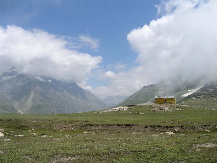 Leh Manali Route - Awesome Road Trips