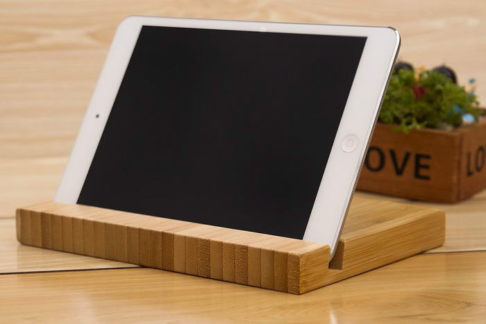 Natural Bamboo Stand Holder