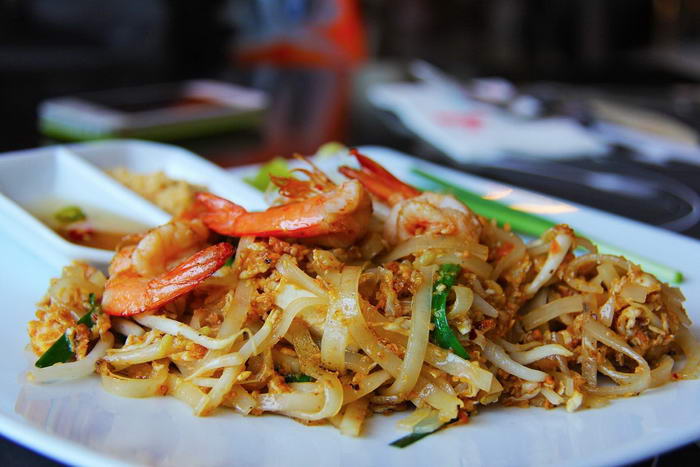 Pad Thai - Popular UK Dishes