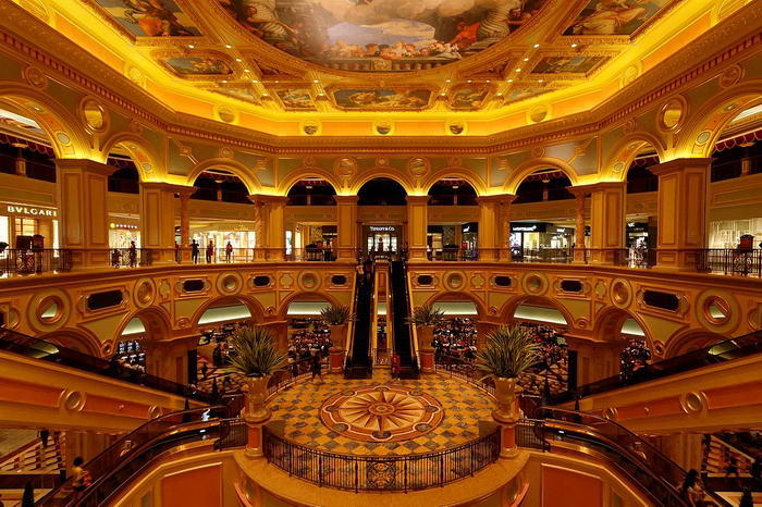 The Venetian Macao - Luxurious Casinos