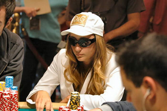 Vanessa Rousso - Female Poker Players